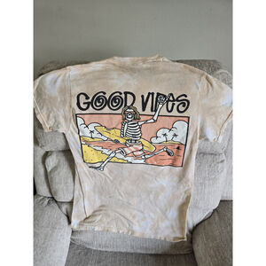 CALL YOUR MOTHER Good Vibes Skelly Skeleton with surf board shirt Men’s Small